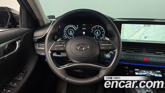 Hyundai Grandeur (IG) 2.5 Le Blanc 2023 — фото 13