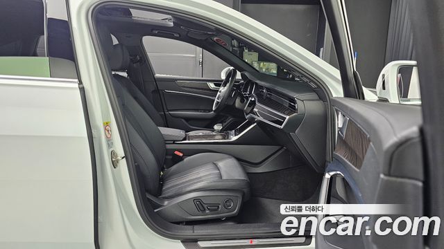 Audi A6 (C8) 45 TFSI Quattro Premium 2022 — фото 12