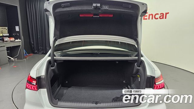 Audi A6 (C8) 45 TFSI Quattro Premium 2022 — фото 31