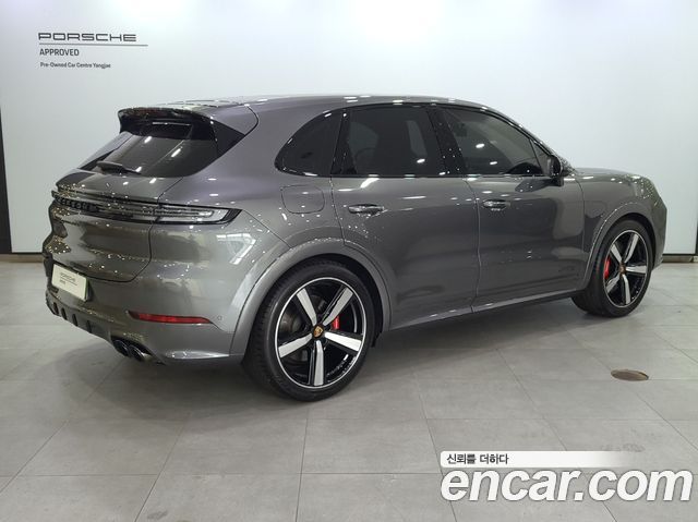 Porsche Cayenne (PO536) 4.0 GTS 2025 — фото 2