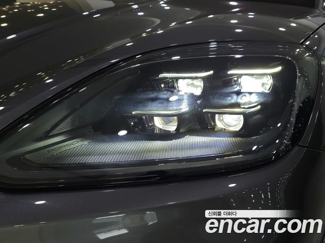 Porsche Cayenne (PO536) 4.0 GTS 2025 — фото 21