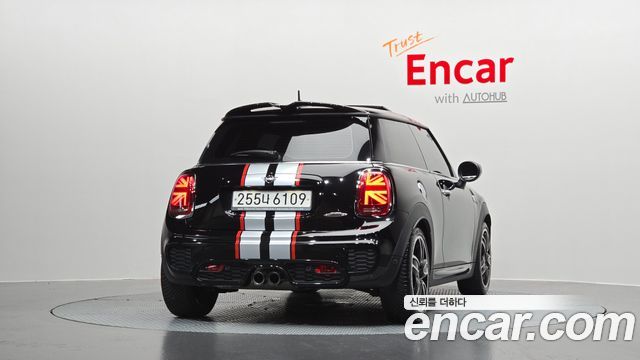 MINI Cooper S JCW 3rd Generation 2020 — фото 4