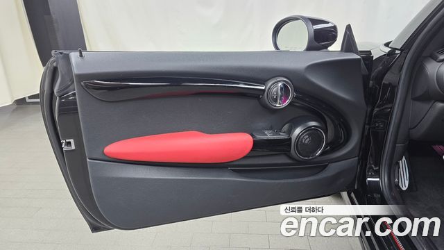 MINI Cooper S JCW 3rd Generation 2020 — фото 24