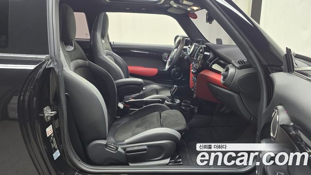 MINI Cooper S JCW 3rd Generation 2020 — фото 26