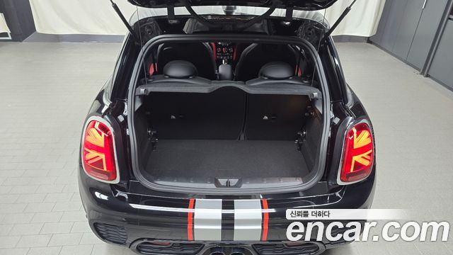 MINI Cooper S JCW 3rd Generation 2020 — фото 27