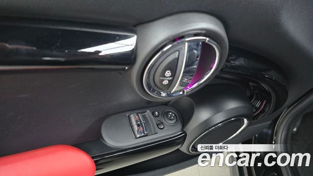 MINI Cooper S JCW 3rd Generation 2020 — фото 29