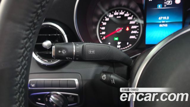 Mercedes-Benz C-Class (W205) C220 d 4MATIC 2020 — фото 19