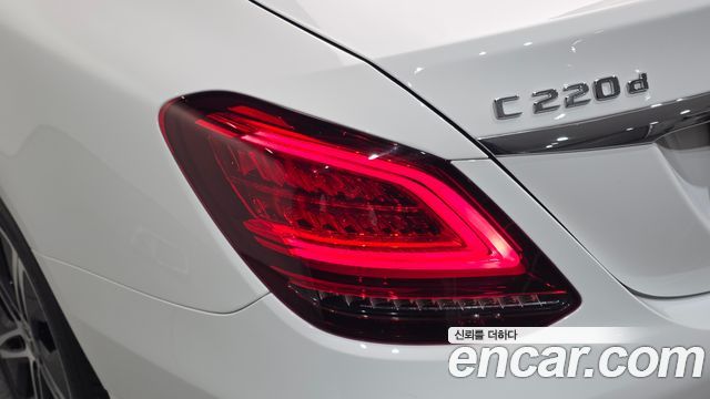 Mercedes-Benz C-Class (W205) C220 d 4MATIC 2020 — фото 23