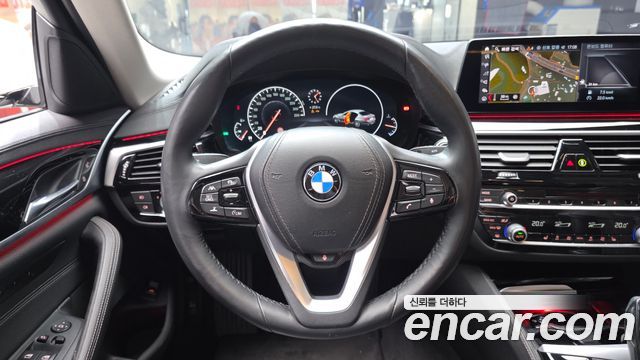BMW 5 Series (G30) 520i Luxury 2019 — фото 13