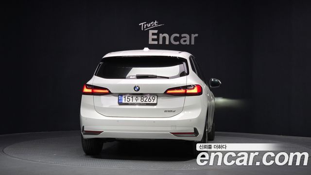 BMW 2 Series Active Tourer (U06) 218d Advantage 2025 — фото 4