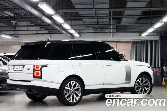 Land Rover Range Rover (IV) 5.0 SC AB 2020 — фото 6
