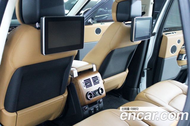 Land Rover Range Rover (IV) 5.0 SC AB 2020 — фото 21