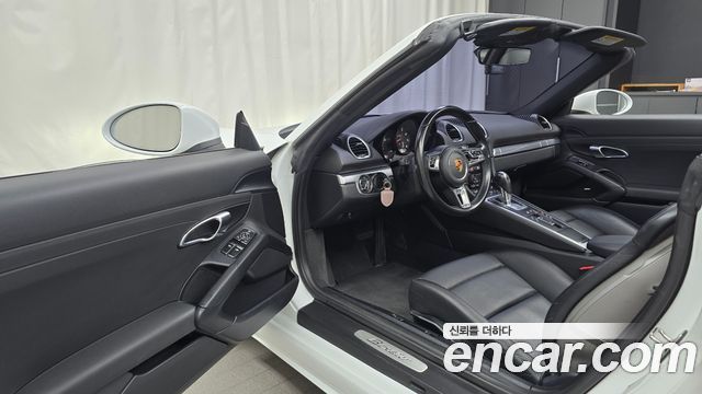 Porsche 718 Boxster 2.0 2019 — фото 10