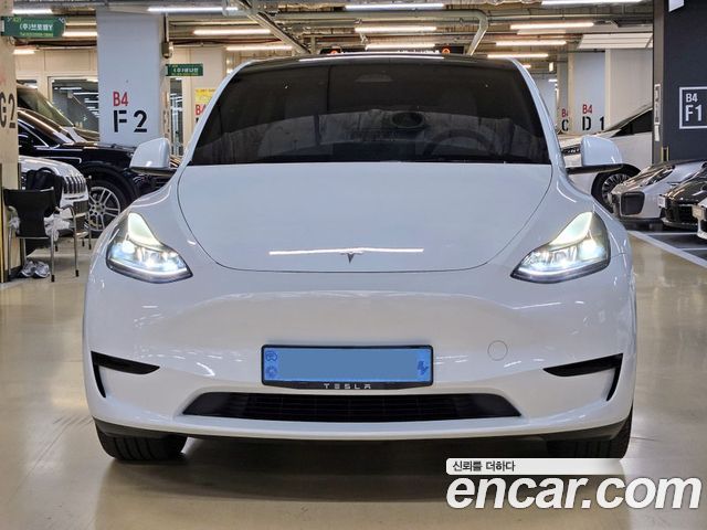 Tesla Model Y RWD 2023 — фото 3