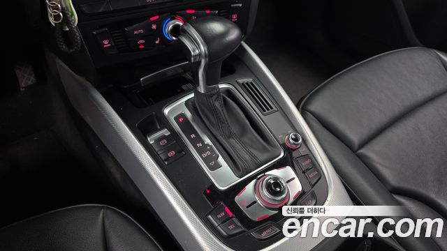 Audi Q5 35 TDI Quattro 8R 2015 — фото 9