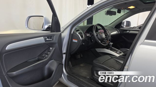 Audi Q5 35 TDI Quattro 8R 2015 — фото 10