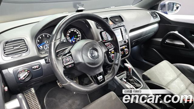 Volkswagen Scirocco 2.0 TSI R 2013 — фото 17