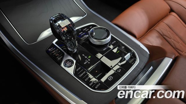 BMW X7 (G07) xDrive 40i Design Pure Excellence 6-Seater 2021 — фото 9