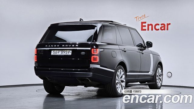 Land Rover Range Rover (IV) 5.0 SC AB LWB 2019 — фото 2