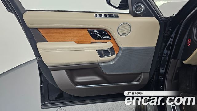Land Rover Range Rover (IV) 5.0 SC AB LWB 2019 — фото 24