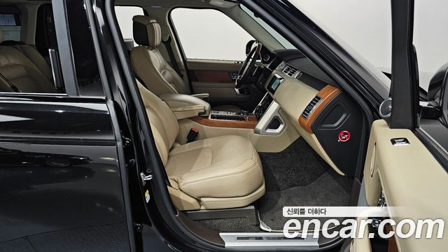 Land Rover Range Rover (IV) 5.0 SC AB LWB 2019 — фото 26