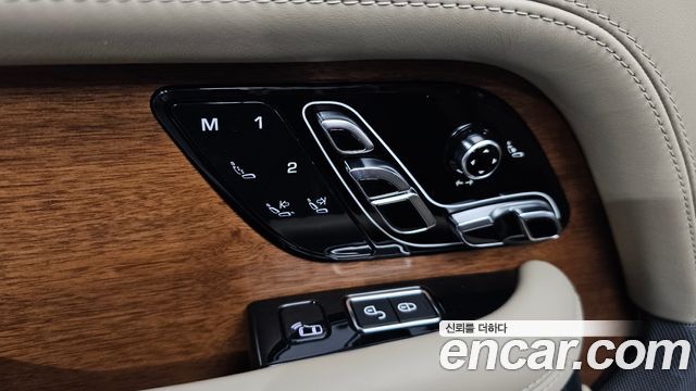 Land Rover Range Rover (IV) 5.0 SC AB LWB 2019 — фото 27