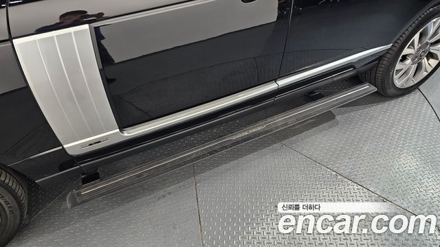Land Rover Range Rover (IV) 5.0 SC AB LWB 2019 — фото 39