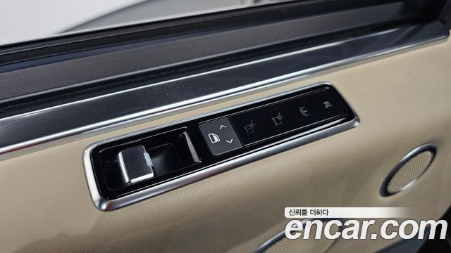 Land Rover Range Rover (IV) 5.0 SC AB LWB 2019 — фото 43