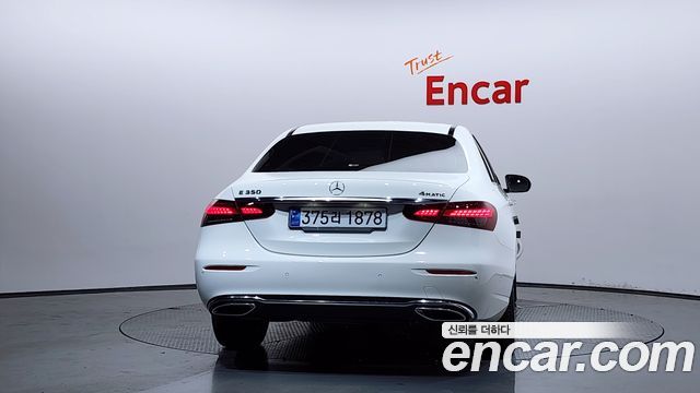 Mercedes-Benz E-Class (W213) E350 4MATIC Avantgarde 2022 — фото 4