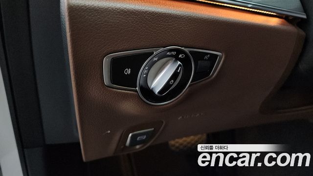 Mercedes-Benz E-Class (W213) E350 4MATIC Avantgarde 2022 — фото 28