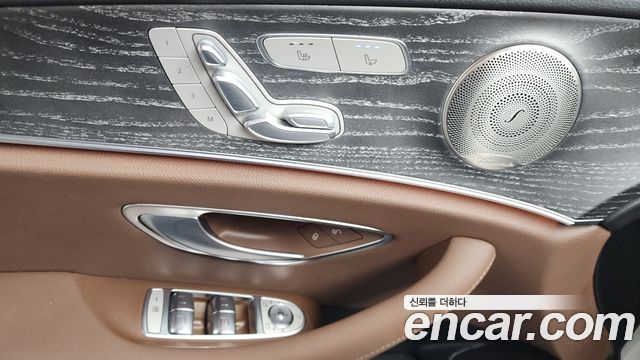 Mercedes-Benz E-Class (W213) E350 4MATIC Avantgarde 2022 — фото 30