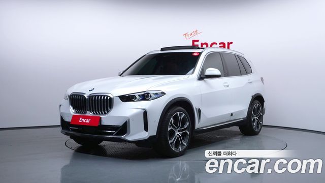 BMW X5 (G05) xDrive 40i xLine 2025 — фото 1