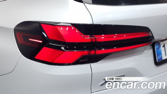 BMW X5 (G05) xDrive 40i xLine 2025 — фото 23