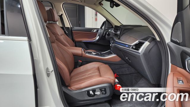 BMW X5 (G05) xDrive 40i xLine 2025 — фото 26