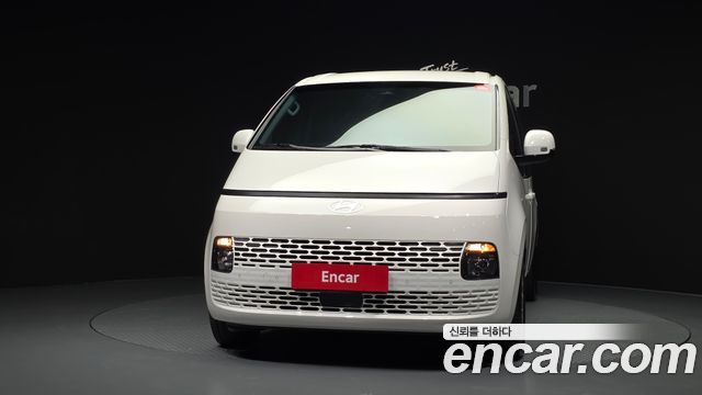 Hyundai Staria Tourer 11-Seater Modern 2025 — фото 3