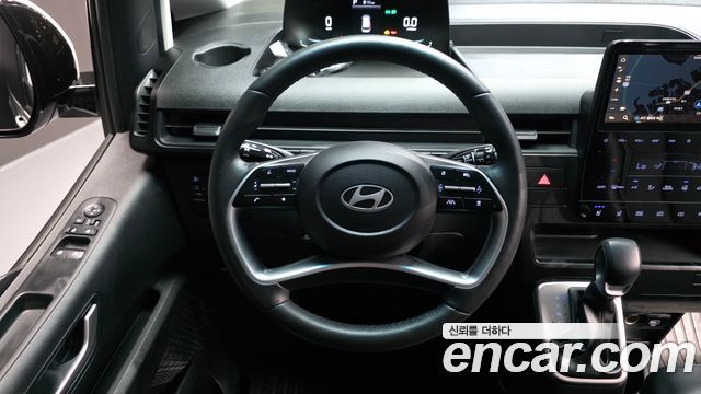 Hyundai Staria Tourer 11-Seater Modern 2025 — фото 13