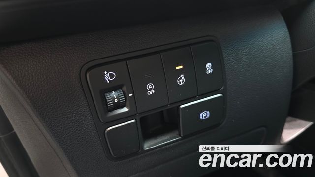 Hyundai Staria Tourer 11-Seater Modern 2025 — фото 18