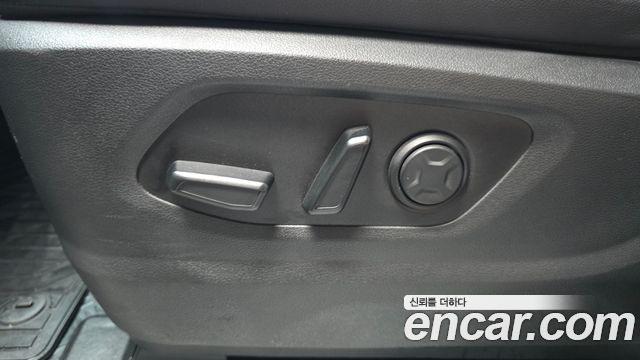 Hyundai Staria Tourer 11-Seater Modern 2025 — фото 31