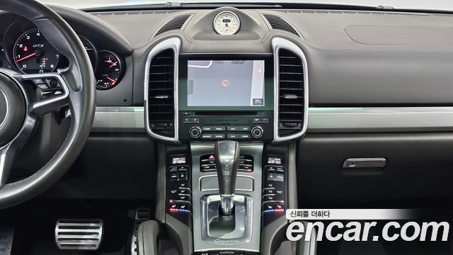 Porsche Cayenne 3.6 GTS 958 2018 — фото 14