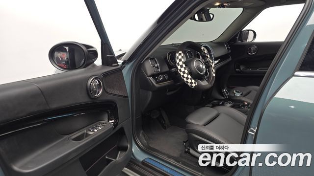 MINI Cooper Countryman Classic 2nd 2022 — фото 10