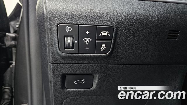 Kia K5 (III) 2.0 Prestige 2021 — фото 14