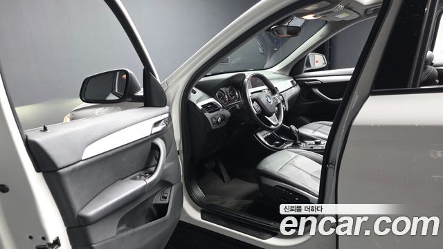 BMW X1 (F48) xDrive 18d Joy 2018 — фото 10
