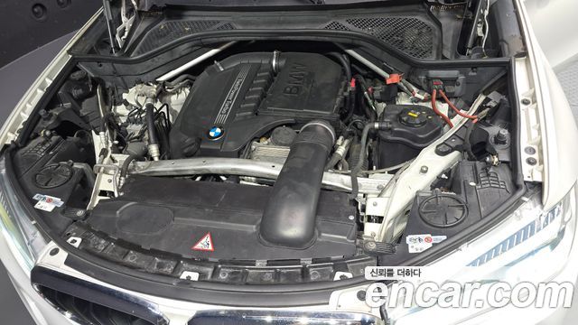 BMW X6 (F16) xDrive 35i 2016 — фото 6