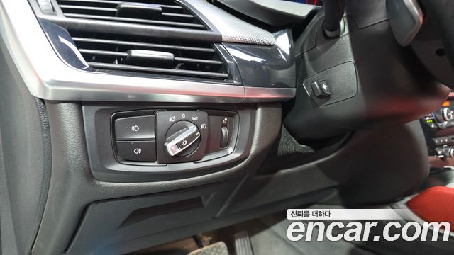 BMW X6 (F16) xDrive 35i 2016 — фото 17