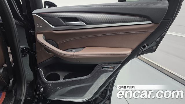 BMW X4 (G02) xDrive20i M Sport 2024 — фото 31