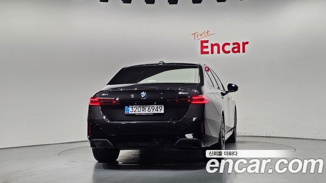BMW 5 Series (G60) 530i xDrive M Sport Pro Special Edition 2026 — фото 4