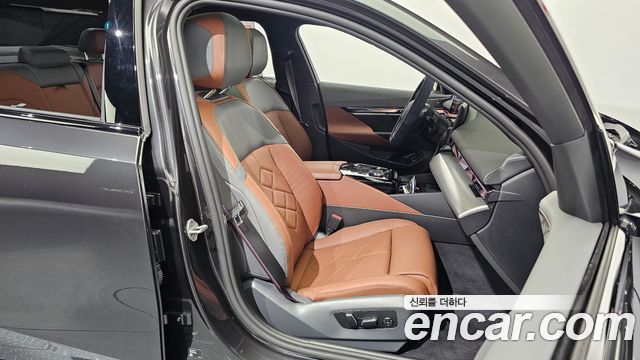 BMW 5 Series (G60) 530i xDrive M Sport Pro Special Edition 2026 — фото 12