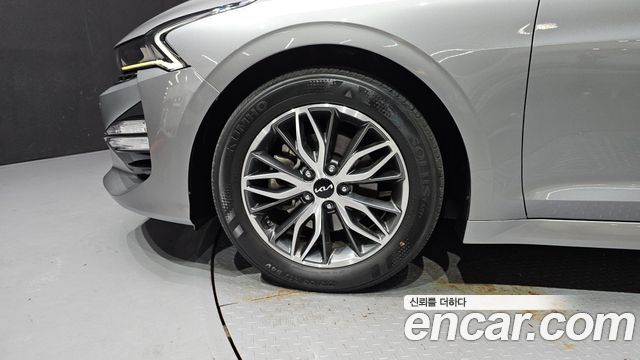 Kia K5 (III) 2.0 Noblesse 2022 — фото 5