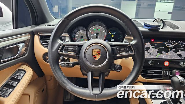 Porsche Macan 2.9 S 2022 — фото 13