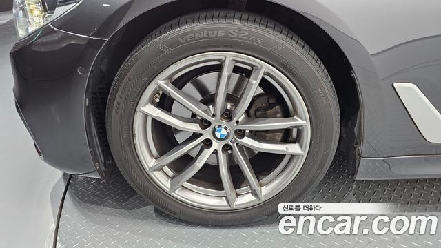BMW 5 Series (G30) 520d M Sport Package Plus 2018 — фото 5